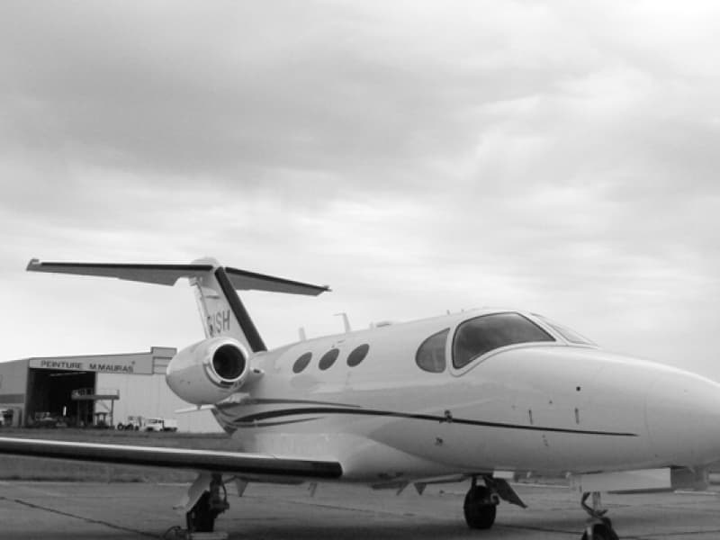 Citation-Mustang-vue-nb